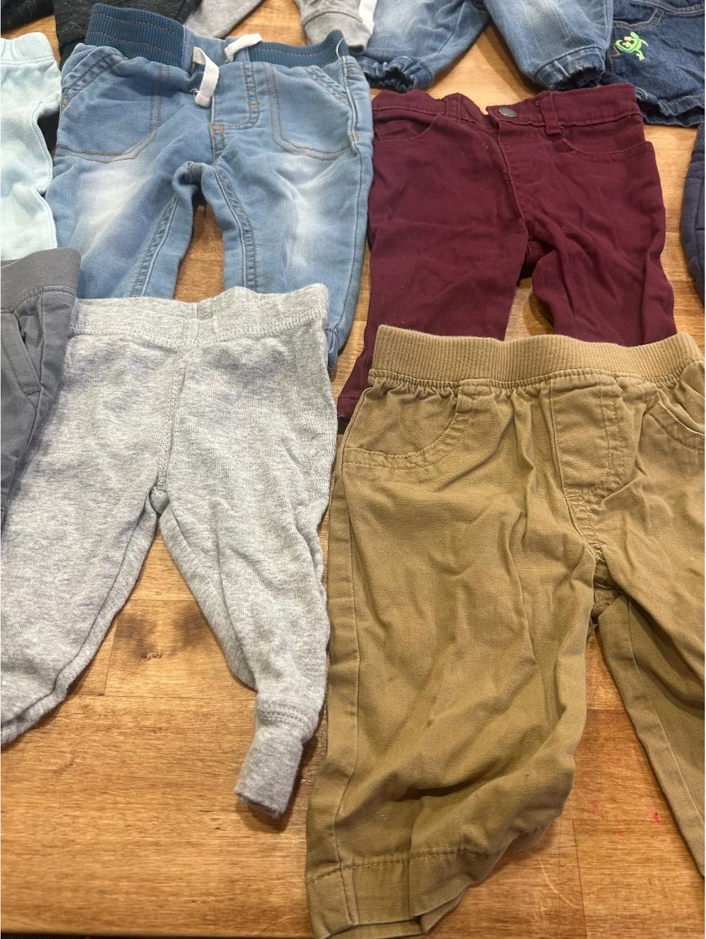 Baby boy Pants and Overalls Lot Size 0-3 Months